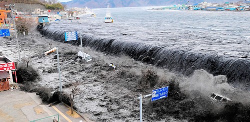 Un terrible tsunami en Japón
