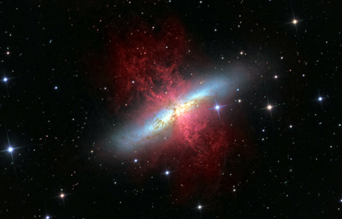 Galaxia M82