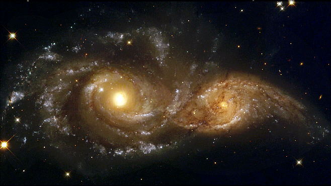Colisión entre galaxias